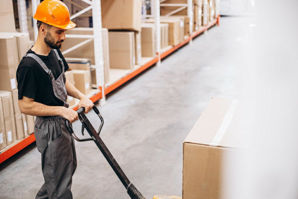 Maximizing Workplace Safety: Why Your Company Needs Manual Handling Training in Ireland - Irish Manual Handling