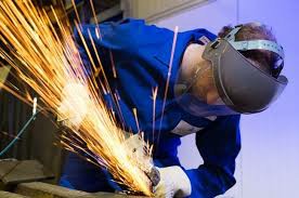 Online vs. In-Person Abrasive Wheels Training in Ireland: Finding Your Fit - Manual Handling Training Ireland