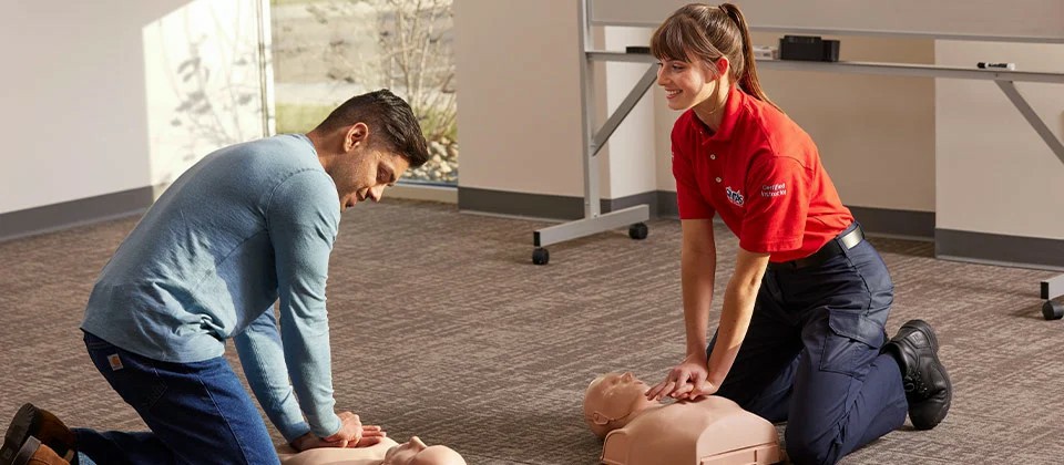 Boost Workplace Efficiency and Safety with Comprehensive First Aid & CPR Training - Irish Manual Handling