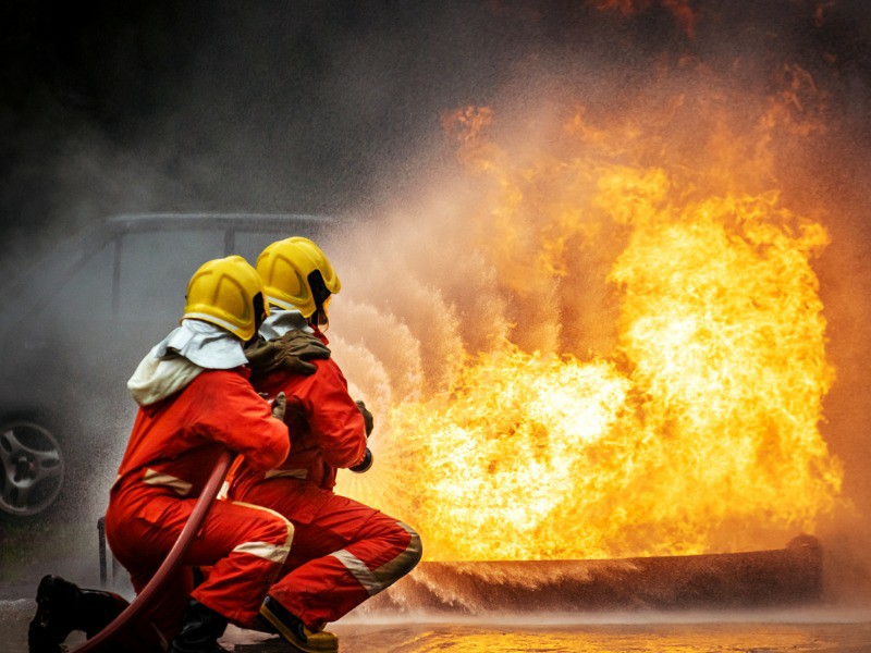 Achieve Workplace Safety Compliance: Online Fire Extinguisher Certification in Ireland - Irish Manual Handling