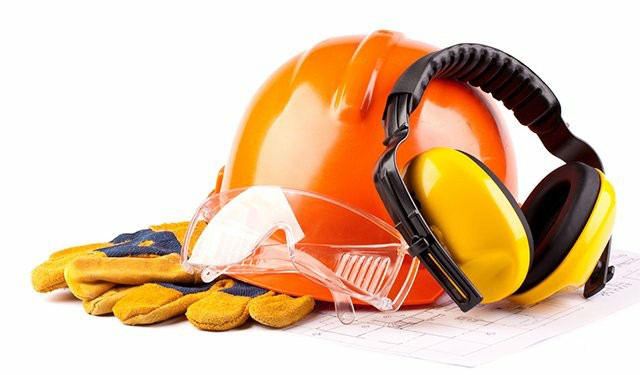 Maximize Workplace Safety with Online PPE Awareness Training in Ireland - Manual Handling Training Ireland